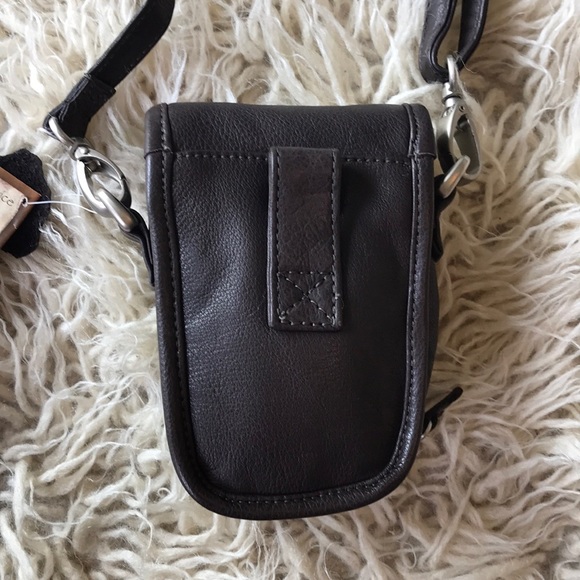 Canyon Outback Brown Leather Crossbody Purse - Like New - Picture 4 of 8